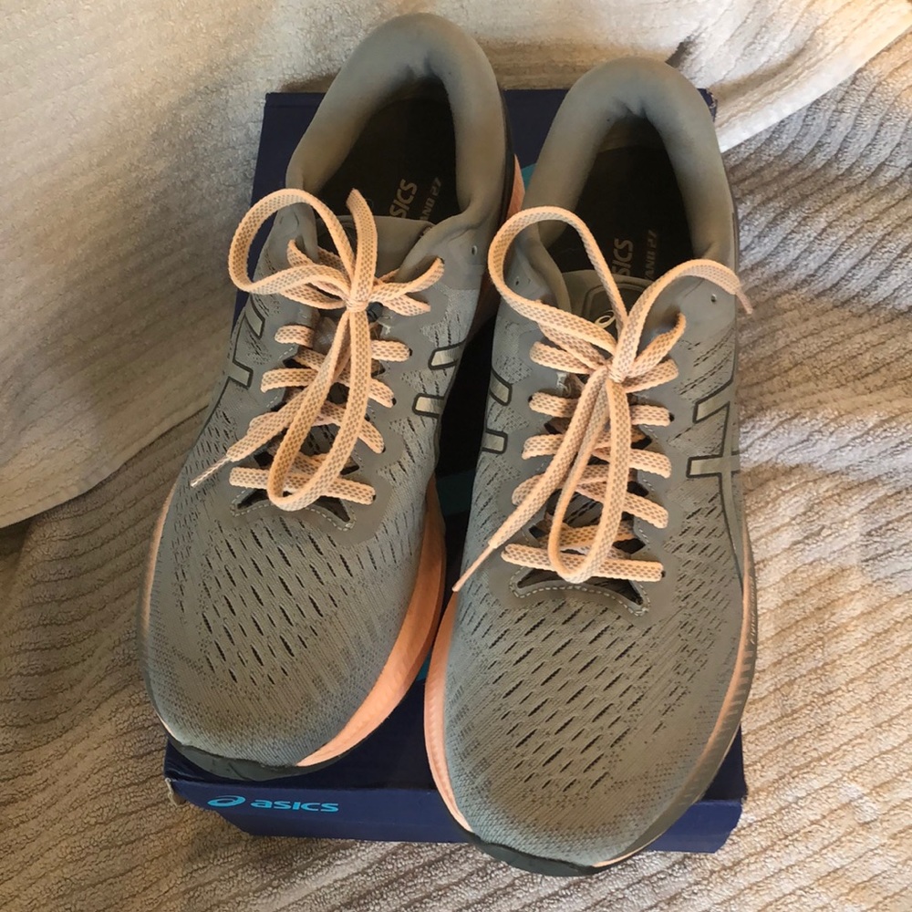 ASICS Gel Kayano 27 Women’s Running Shoe